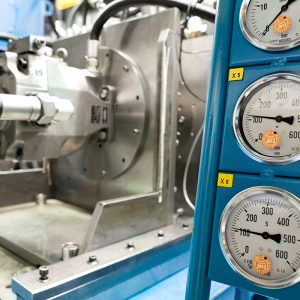 Eine Axialkolbenpumpe während des Prüfstandslaufs