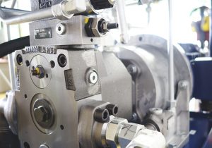 Pumpen-/Motoreinheit mit Axialkolbenpumpe